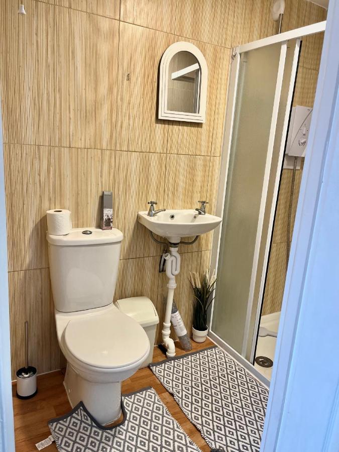 Monk'S Lodge Ковентрі Екстер'єр фото